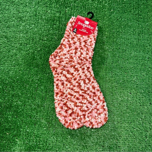 Snugadoo Pink Red White Cozy Socks Women’s Size - Picture 1 of 2